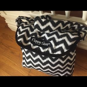 Floppy Seat! Never used.